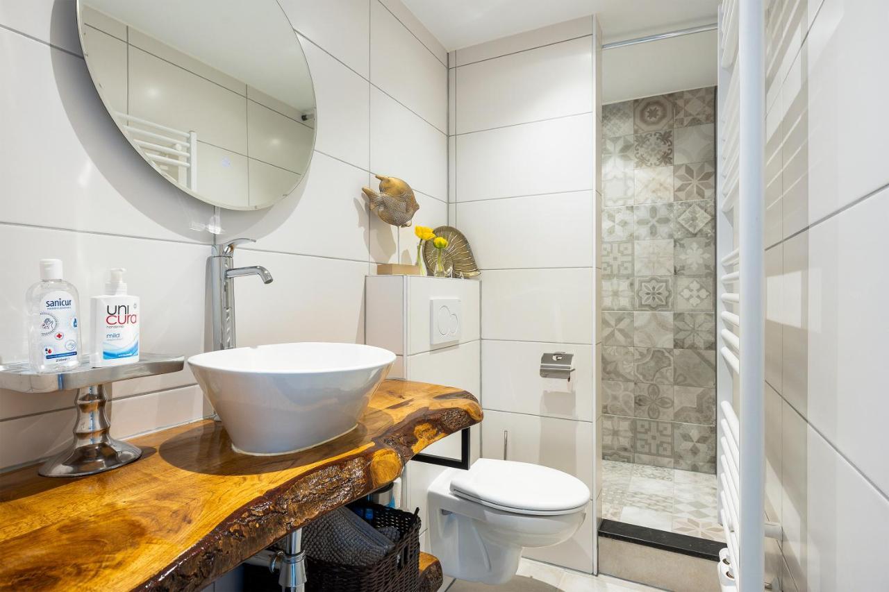 Cottage 44 - Free Parking! Зандворт Екстер'єр фото